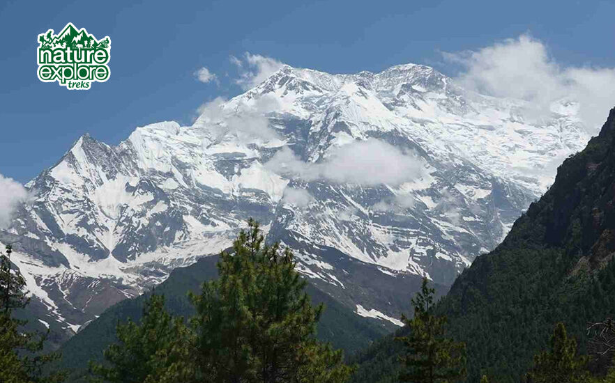 2. 13 Days Annapurna Circuit Trek