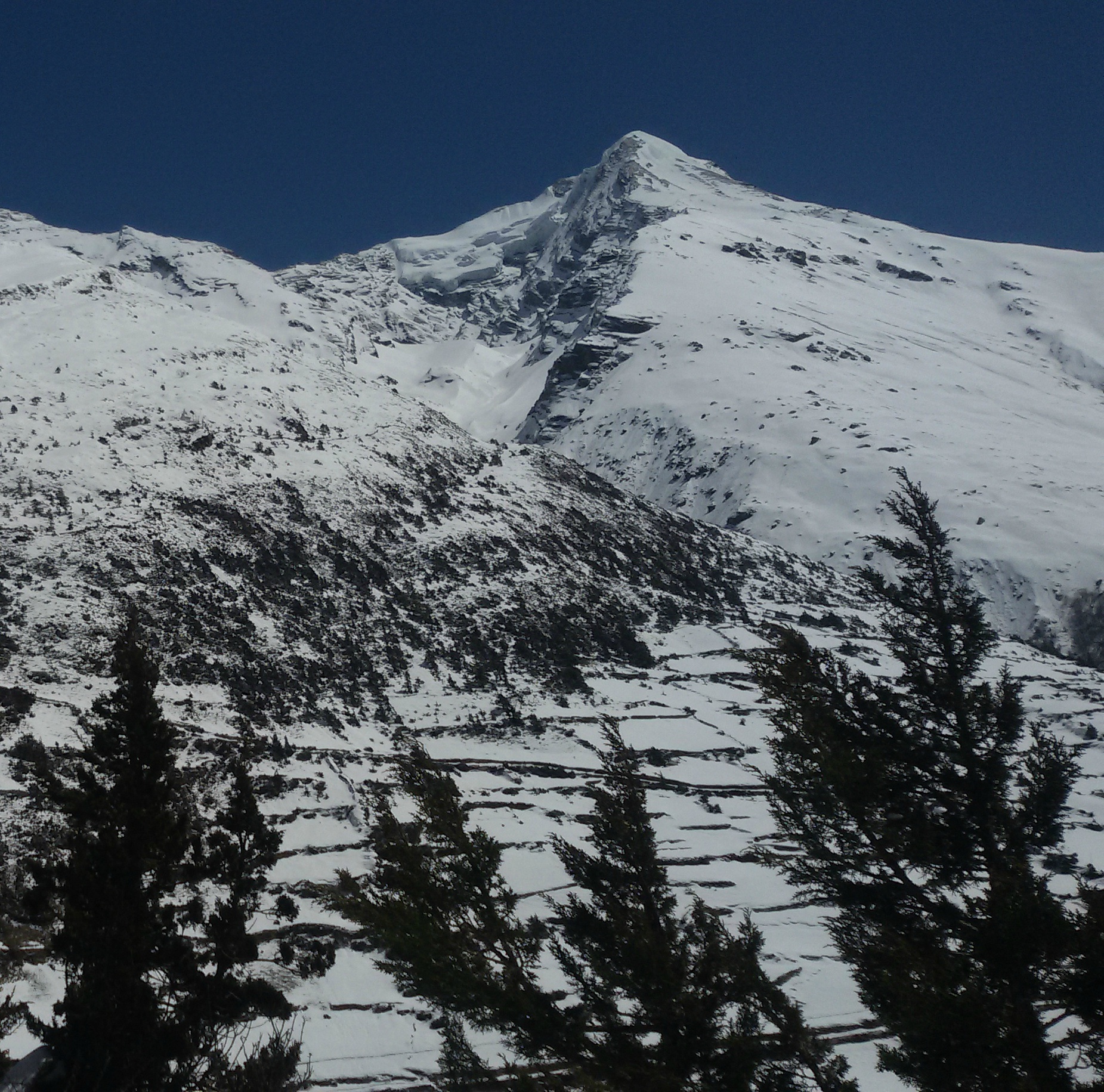 4. Pisang Peak Climbing